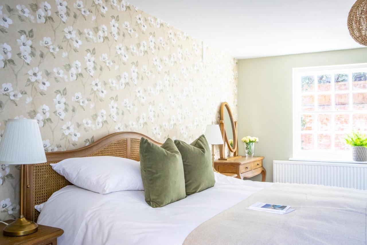 Hotel The White Horse Faversham Esterno foto
